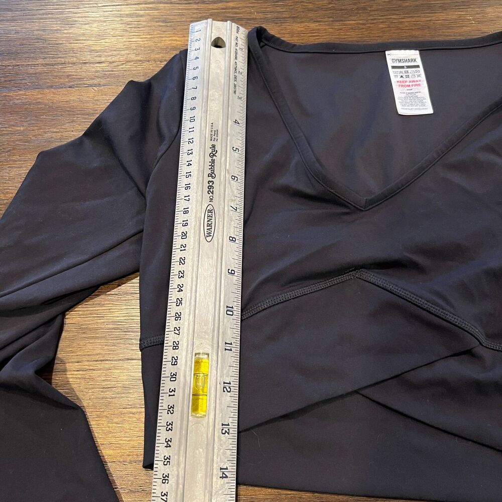 Gymshark Black Crossover Crop Top Activewear Women's Size small long sleeve - Picture 4 of 11
